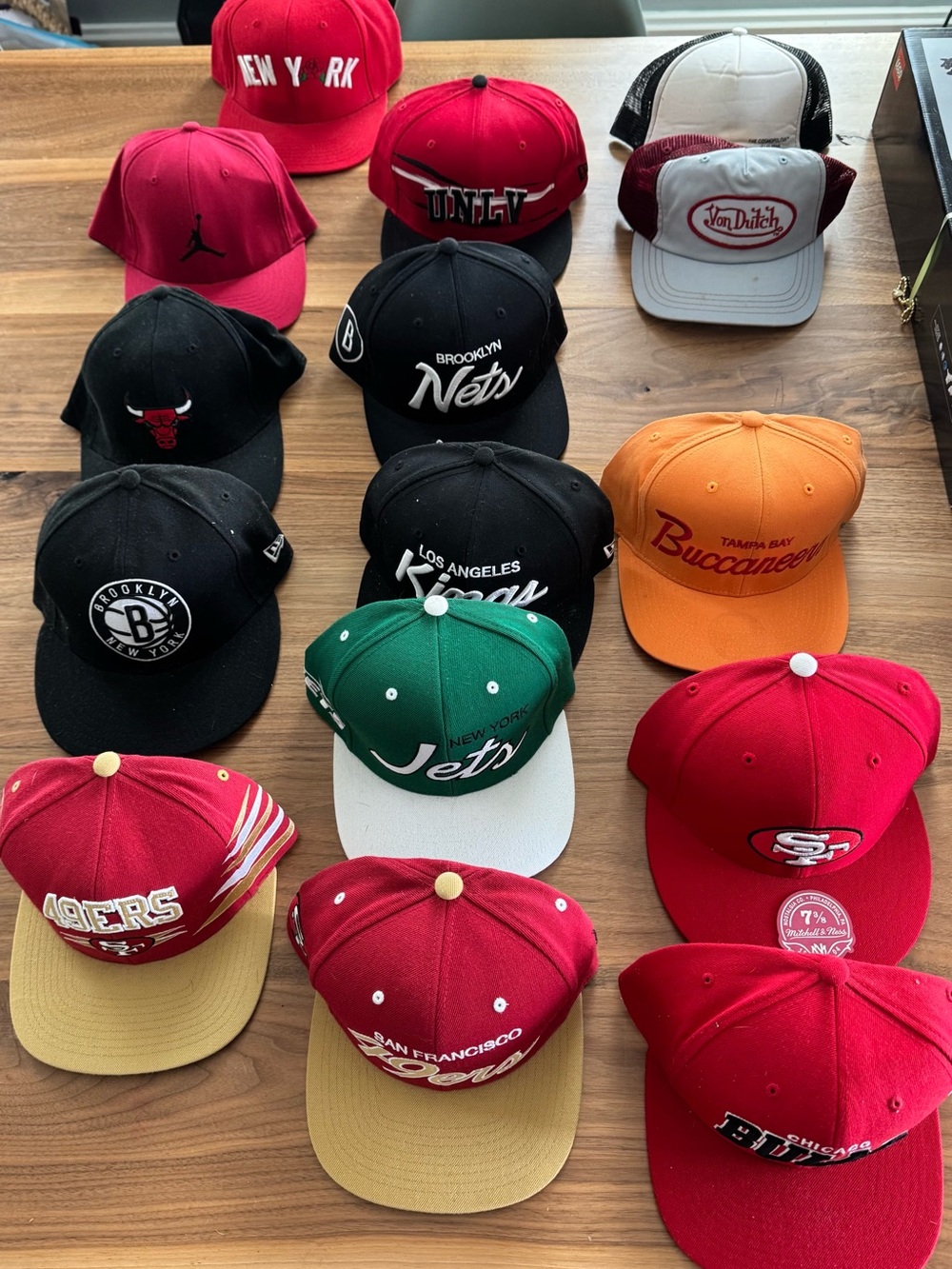 Mens Hat lot